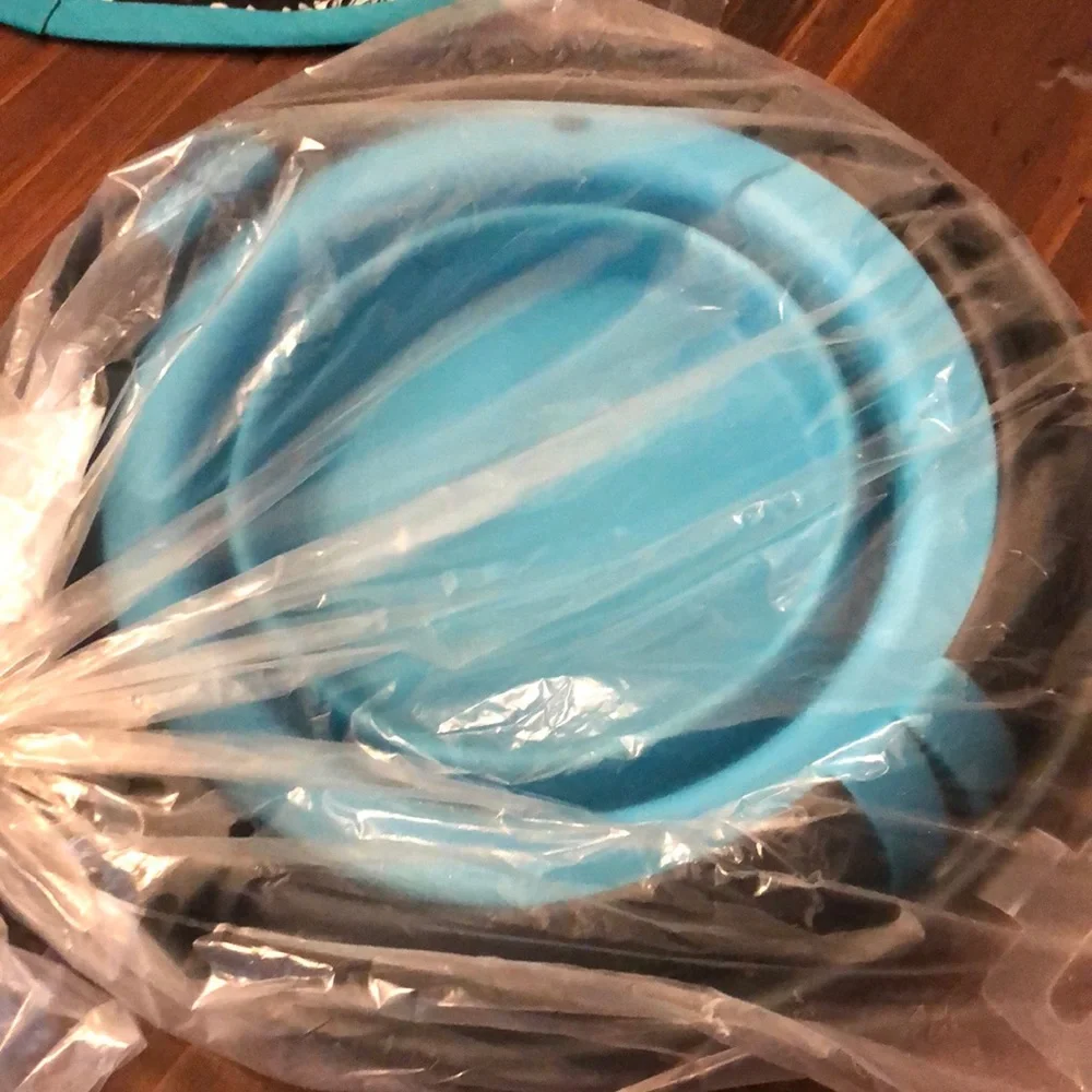 collapsible dog bowl